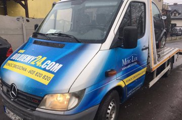 autoholowanie-pomoc-drogowa